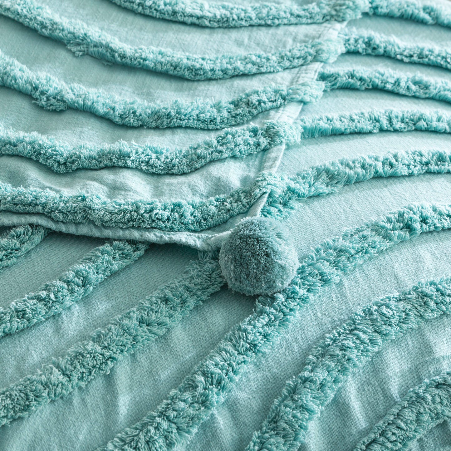 Wave Tufted Throw - Vintage Washed Chenille Cotton