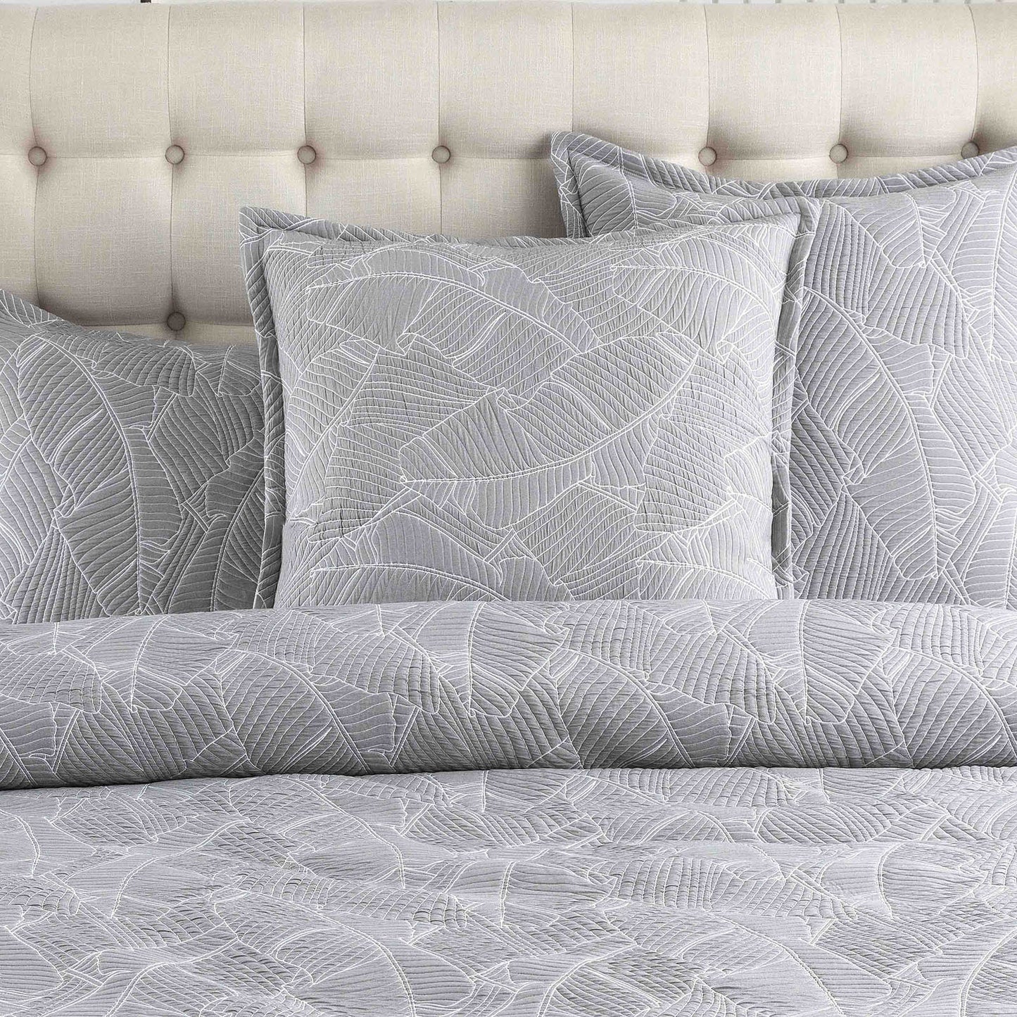 Bengali Jacquard Quilt Cover Set