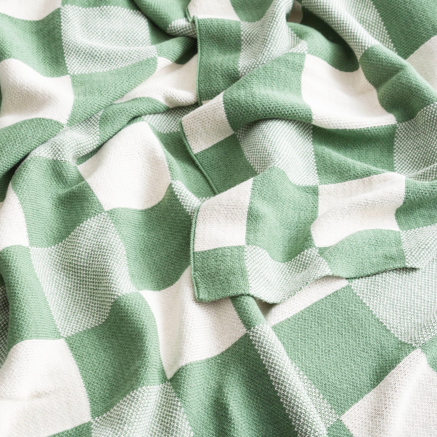 Newport Knitted Throw - Checkered Cotton