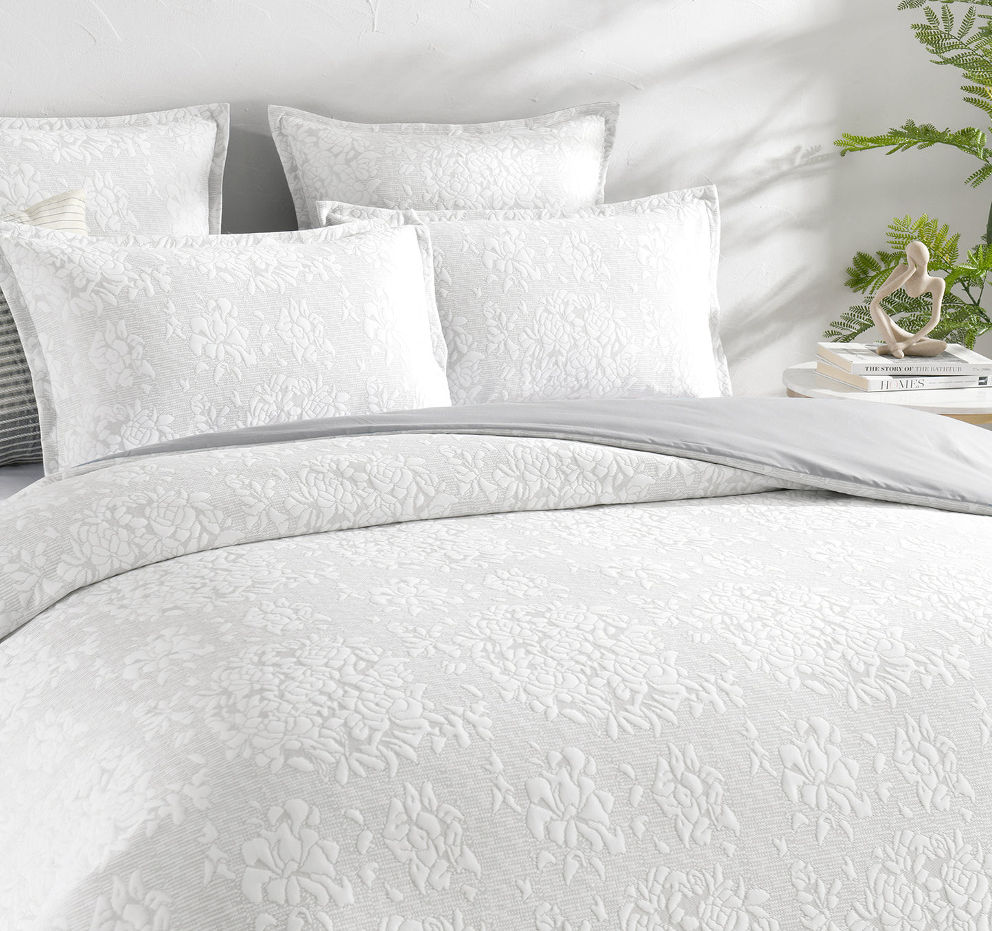 Bengali Jacquard Quilt Cover Set