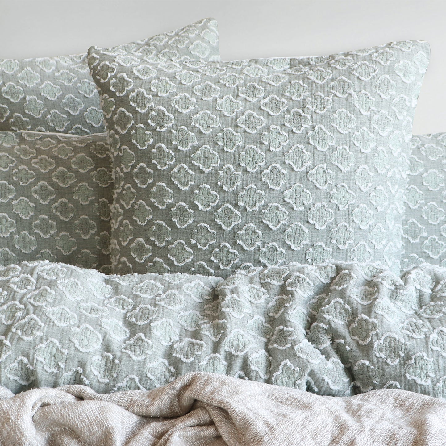 Jacquard Yarn Dye Quilt Cover Set