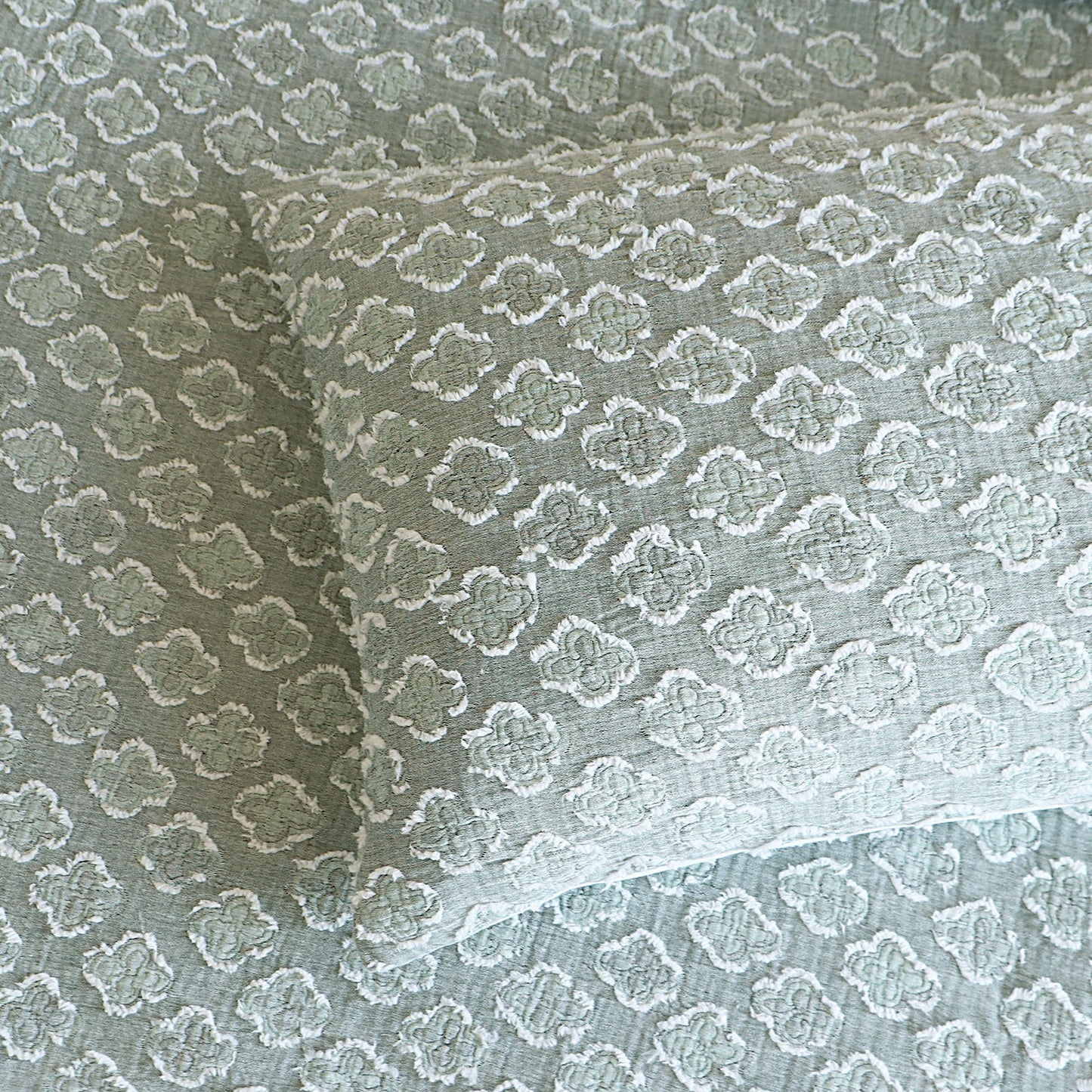 Jacquard Yarn Dye Quilt Cover Set