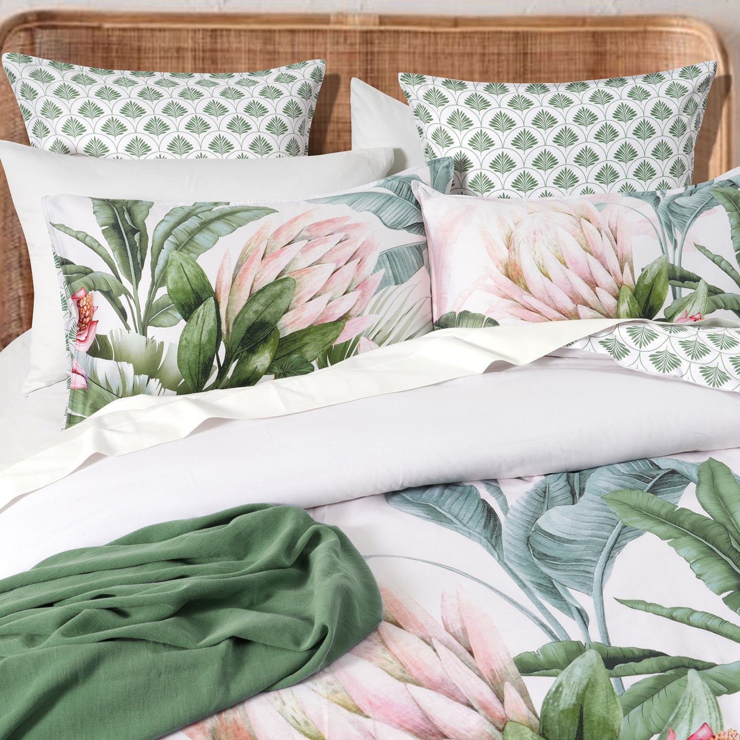 300 TC Cotton Quilt Cover Set - Reversible