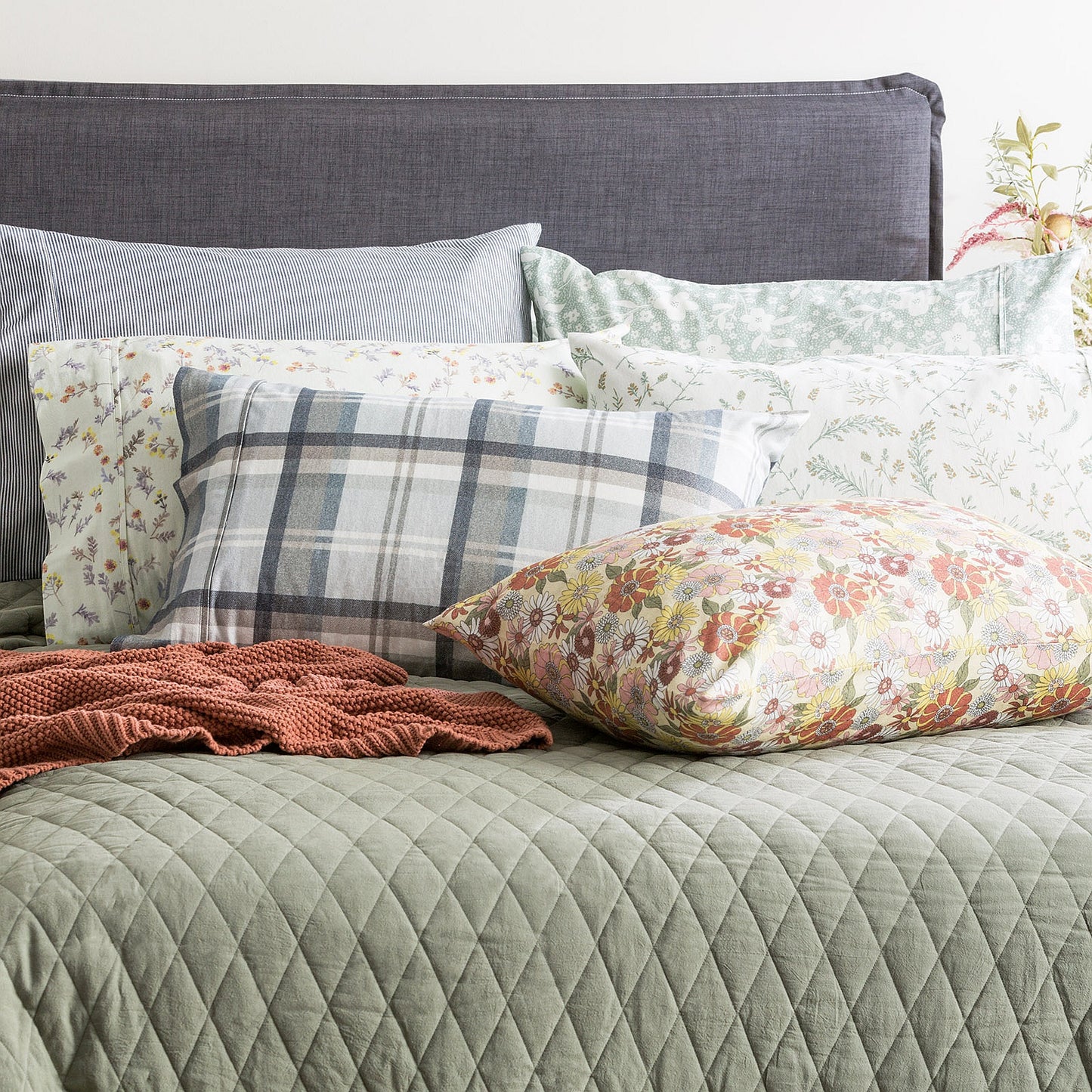 Printed Flannelette Sheet Set - 175 GSM Egyptian Cotton